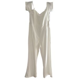 Haute Monde‎ White Off The Shoulder Sweetheart Neckline Jumpsuit